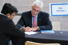 Bob Harrison, vice president of engineering and construction at Transmission Developers, Inc. (a Blackstone Portfolio Company) and UB mechanical engineering alumnus, met with students individually to provide advice on improving their resumes. Harrison is a member of the SEAS Dean’s Advisory Council and MAE Department Advisory Board.