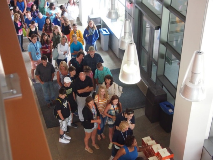 Students line up in Davis Hall. 