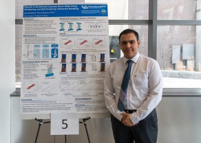 Zoom image: Sina Basereh presenting at competition 