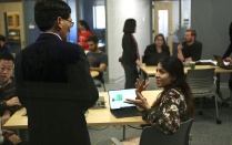 faculty member teaching MDI class. 